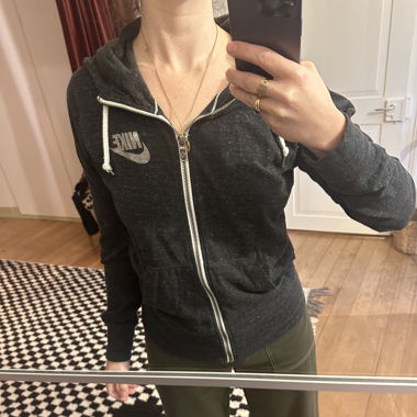 Nike Jäckchen