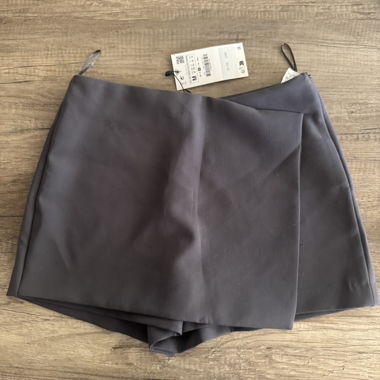 Grey Zara mini skirt