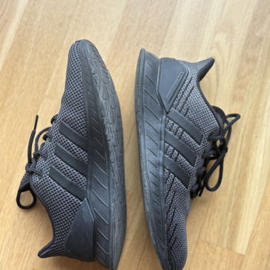 Adidas Questar Flow NXT 