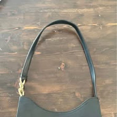 Sac à main noir chaîne 