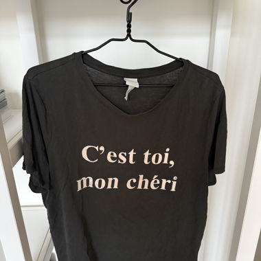 T-shirt H&M d'occasion en taille L
