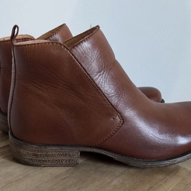 Bottes en cuir marron