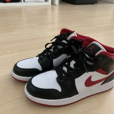 Nike Jordan Sneaker 