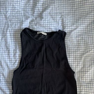 crop top noir zara 