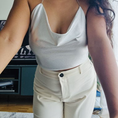 Set da 2 top con scollo drappeggiato