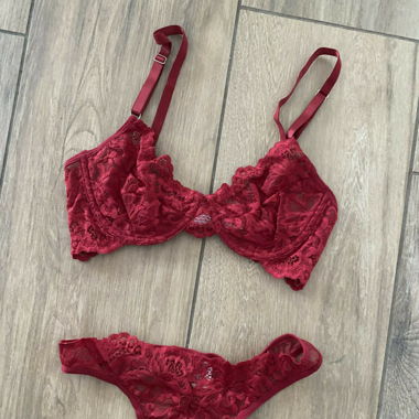 Sous-vêtements jamais portés Taille S