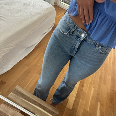 MNG Flared Jeans