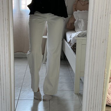 White Jeans