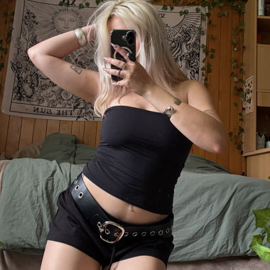 black summer mini shorts