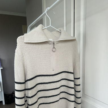 Pull zip