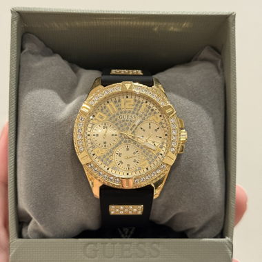 Orologio Guess dorato con scatola