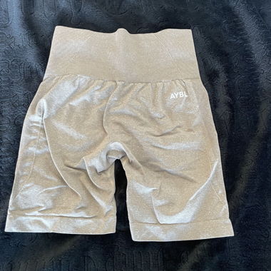 AYBL beige seamless biker shorts S
