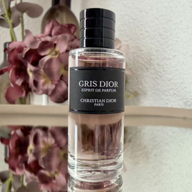 Gris Dior Esprit Parfum