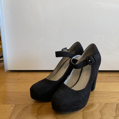 Pumps Tamaris nere