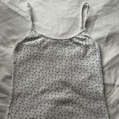 Brandy Melville Floral Top 