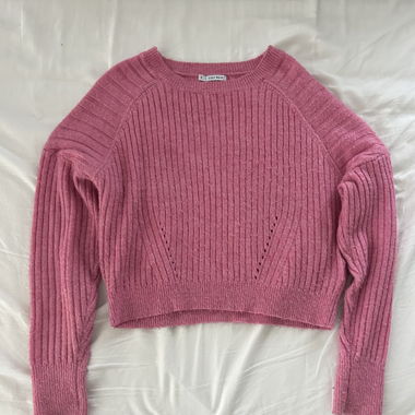 pink knitten sweater