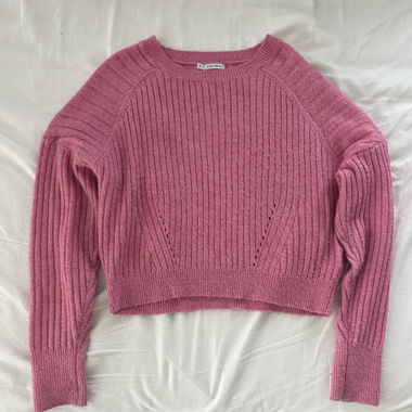 pink knitten sweater