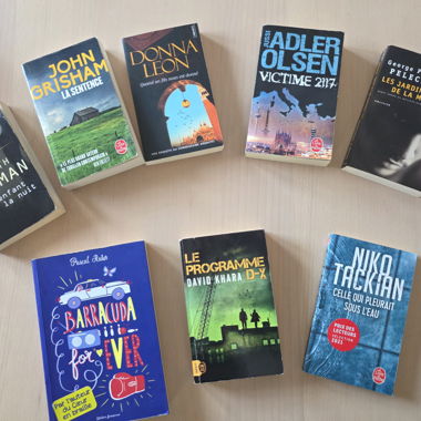 8 libri