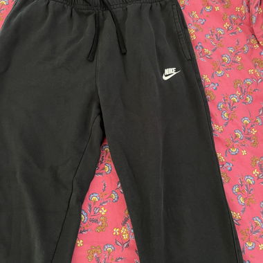 Nike Sweatpants