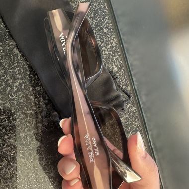 Lunettes de soleil Prada