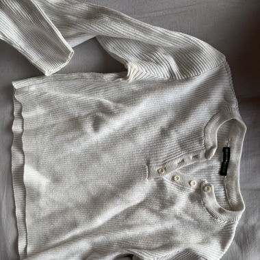 brandy melville longsleeve / pullover