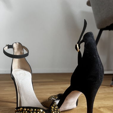 Elegant Pumps