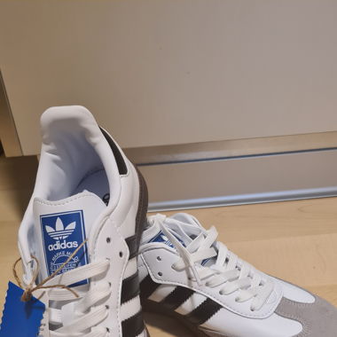 Adidas Originals 