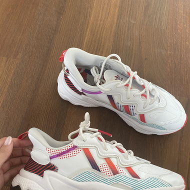 Adidas Ozweego, Gr. 39 1/3