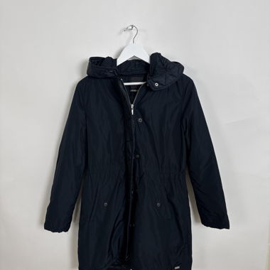 Manteau à capuche matelassé bleu marine