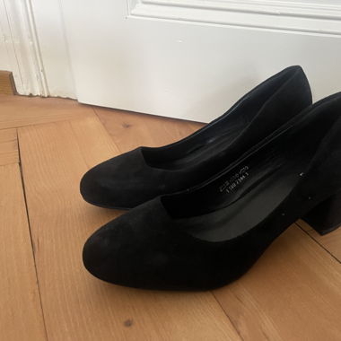 Flache High Heels 