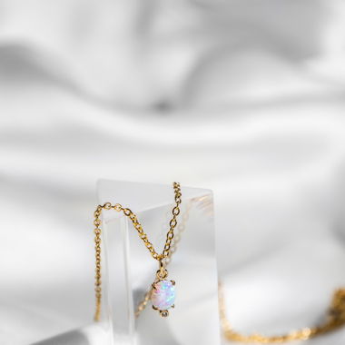 Opal Halskette