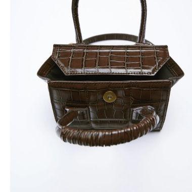 Sac marron effet crocodile