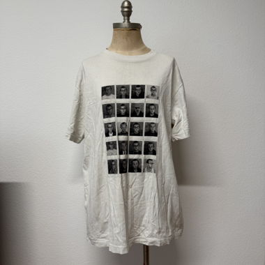 Vintage Weisses K. Haring T-Shirt mit Mugshots