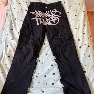 Pantaloni Cargo Neri Minus Two