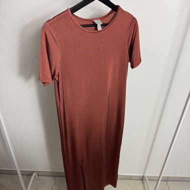 Robe ASOS rouge, taille 38