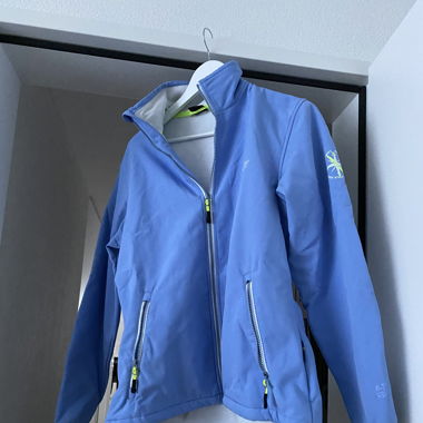 Windbreaker 