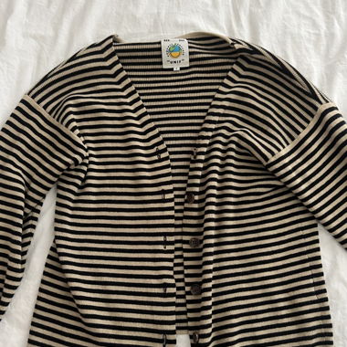 Gestreifter Cardigan