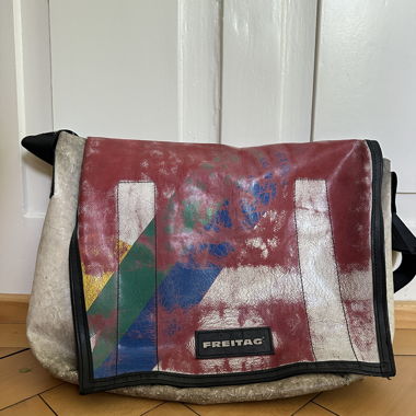 Borsa messenger Freitag