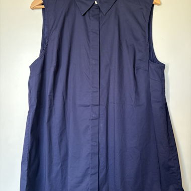 Lord & Taylor sleeveless shirt