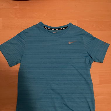 t shirt sportif 