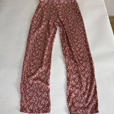 Pantalons décontractés à fleurs roses