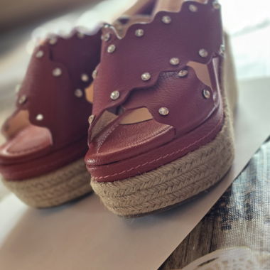 Clogs