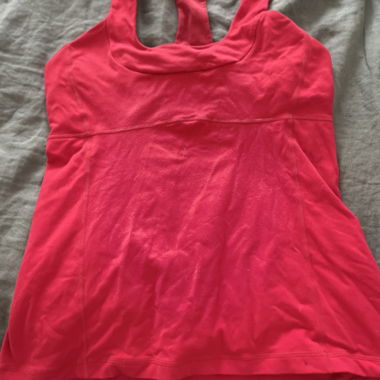 Top sportivo Lulu Lemon