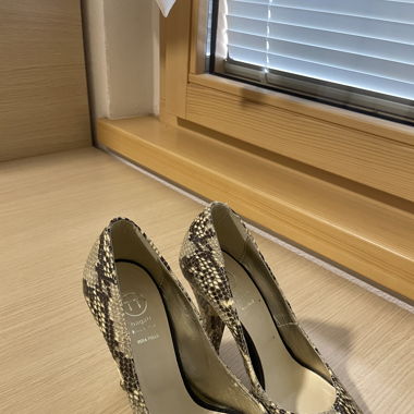 Tacco in pelle vera 