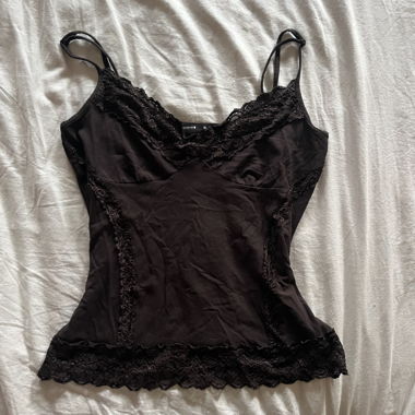 y2k lace cami top from comma with ruffles