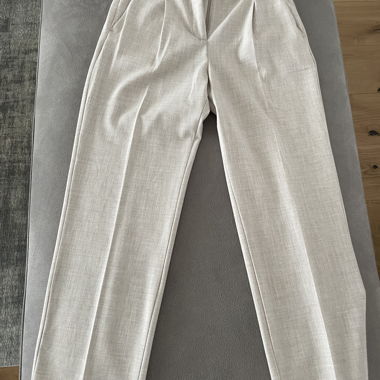 Pantaloni in tessuto beige