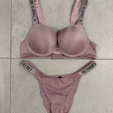 Set Victoria's Secret