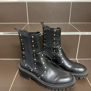 Schwarze Zara Ankle Boots