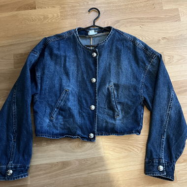 Giacca di jeans corta