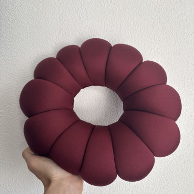 Burgundy Ring Cushion